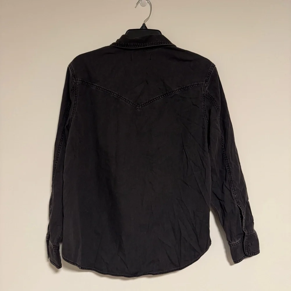 Madewell Lived In Washed Black Button Down Shirt - Picture 7 of 9